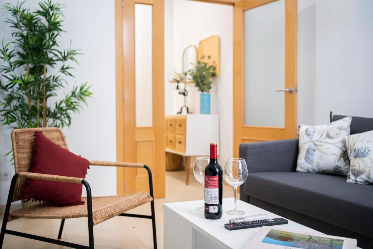 For You Rentals Temporal Infantas Gran Via Din131D — Photos 2